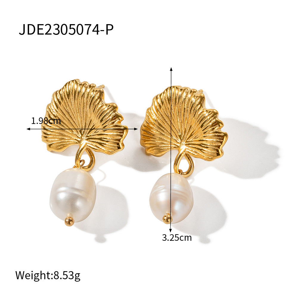 High-end floral pearl stainless steel stud earrings
