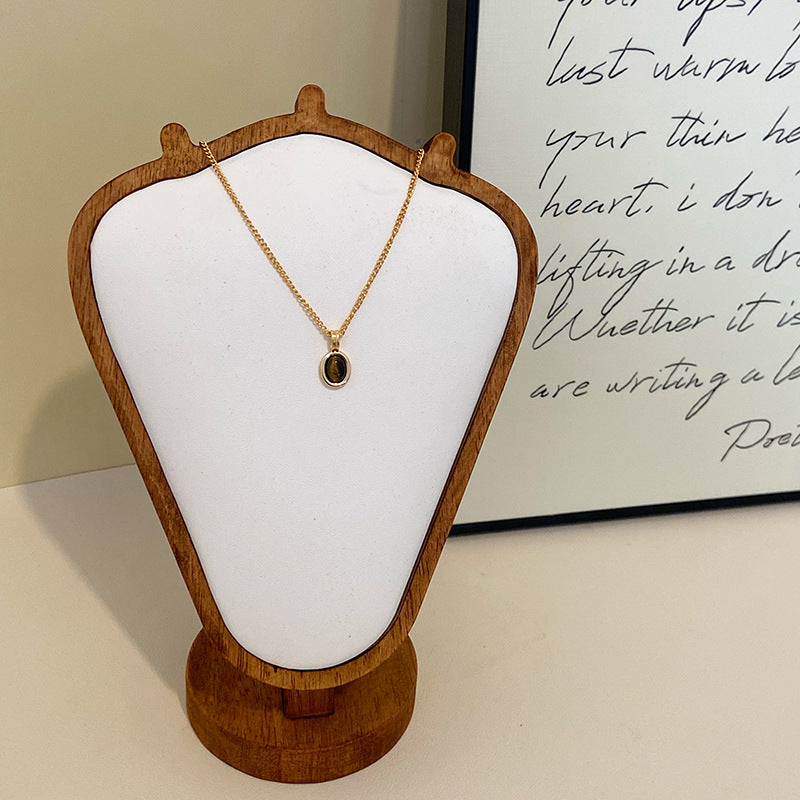 Maillard color natural tiger's eye pendant copper alloy necklace