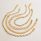 Stainless steel heart-shaped gold-plated bracelet that won't fade.