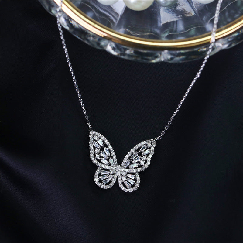 Butterfly-set Zircon Copper Alloy Set