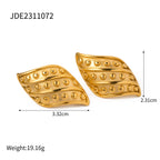 High-end floral pearl stainless steel stud earrings