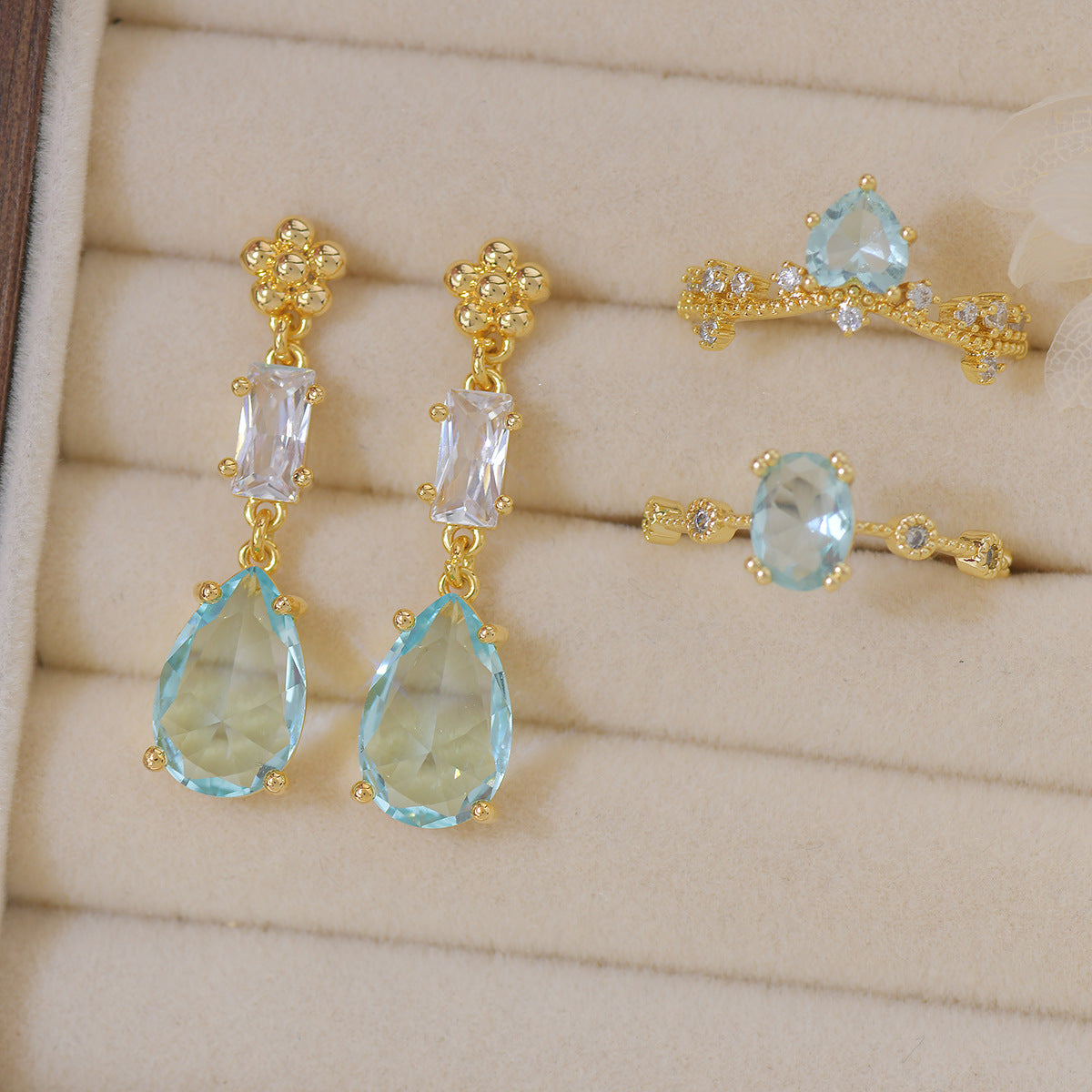 French-style teardrop-shaped, exquisite, light luxury sea blue long copper alloy earrings