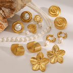 High-end floral pearl stainless steel stud earrings