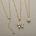 Flower-shaped titanium steel zircon non-fading necklace