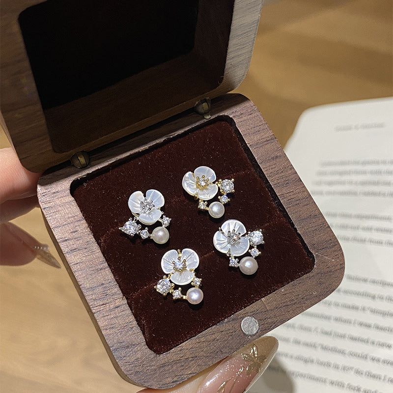 925 Sterling Silver Sweet Shell Flower Freshwater Pearl Stud Earrings