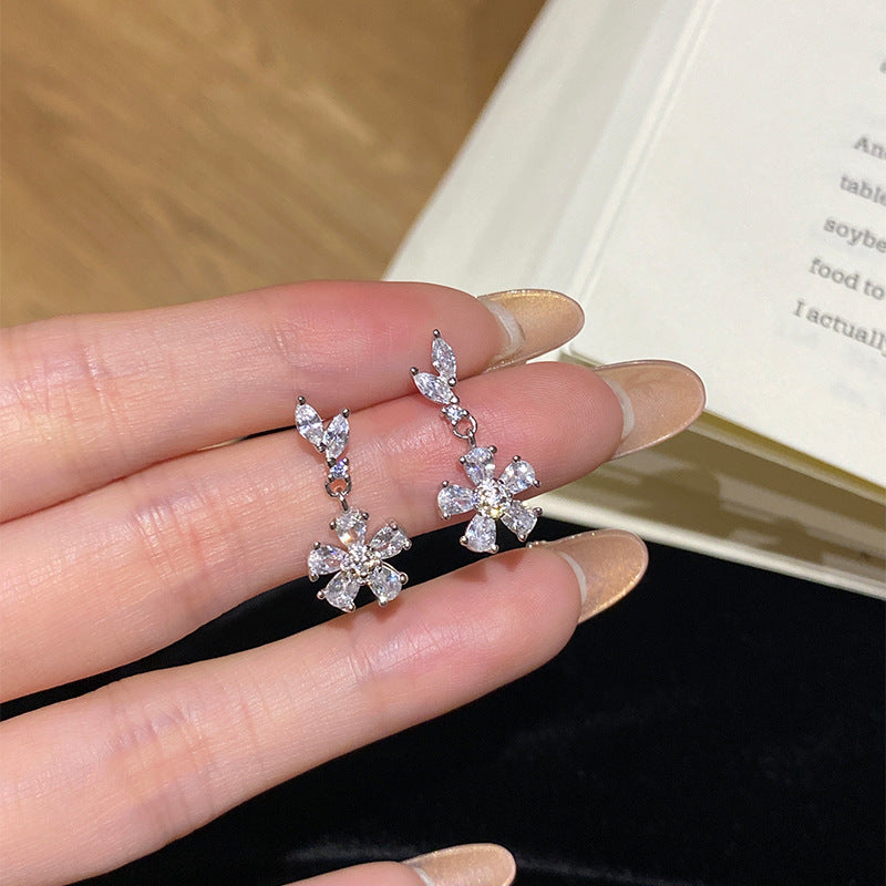 S999 Silver Sparkling Diamond Flower Earrings with Zircon Inlay