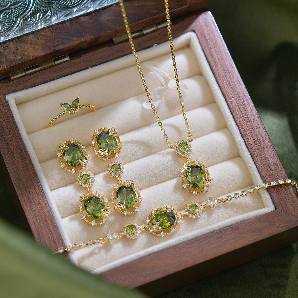 French-style design butterfly olive green zircon openwork copper alloy set
