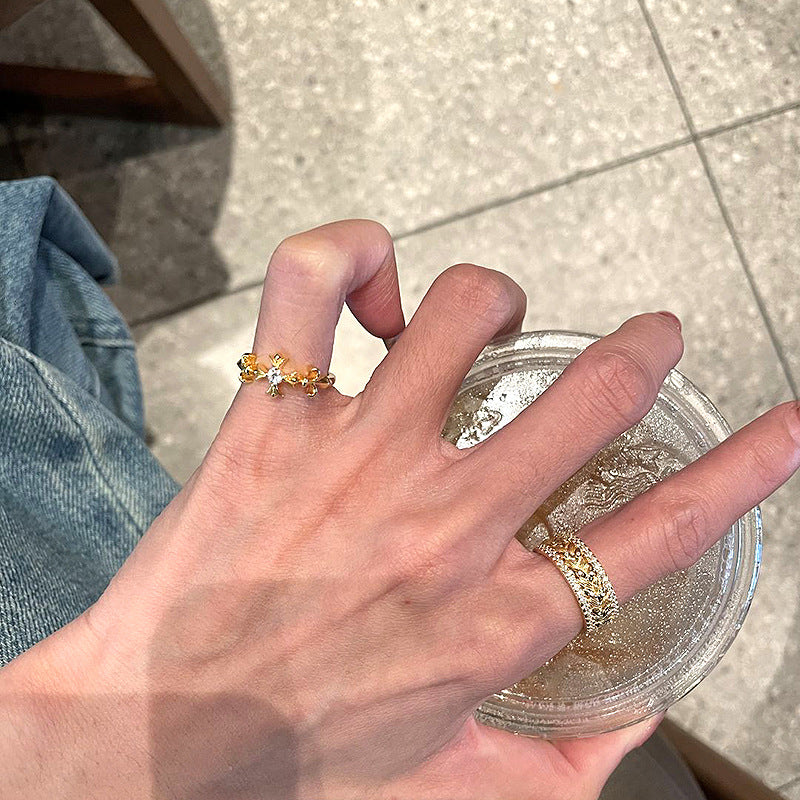 Cross-shaped moissanite copper alloy ring