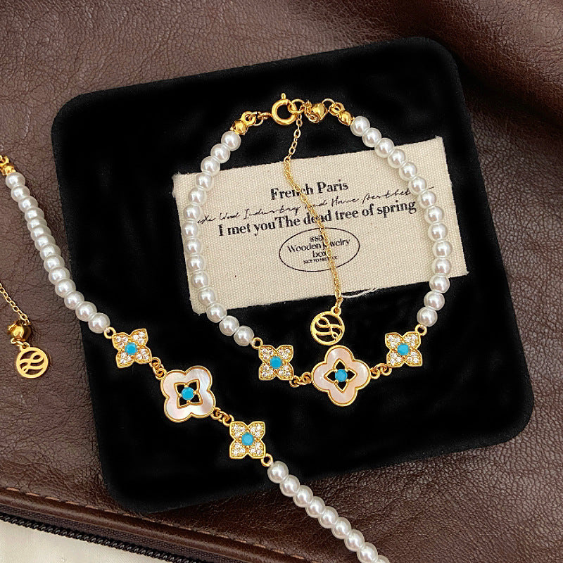 Natural mother-of-pearl four-leaf clover full diamond bead copper alloy bracelet