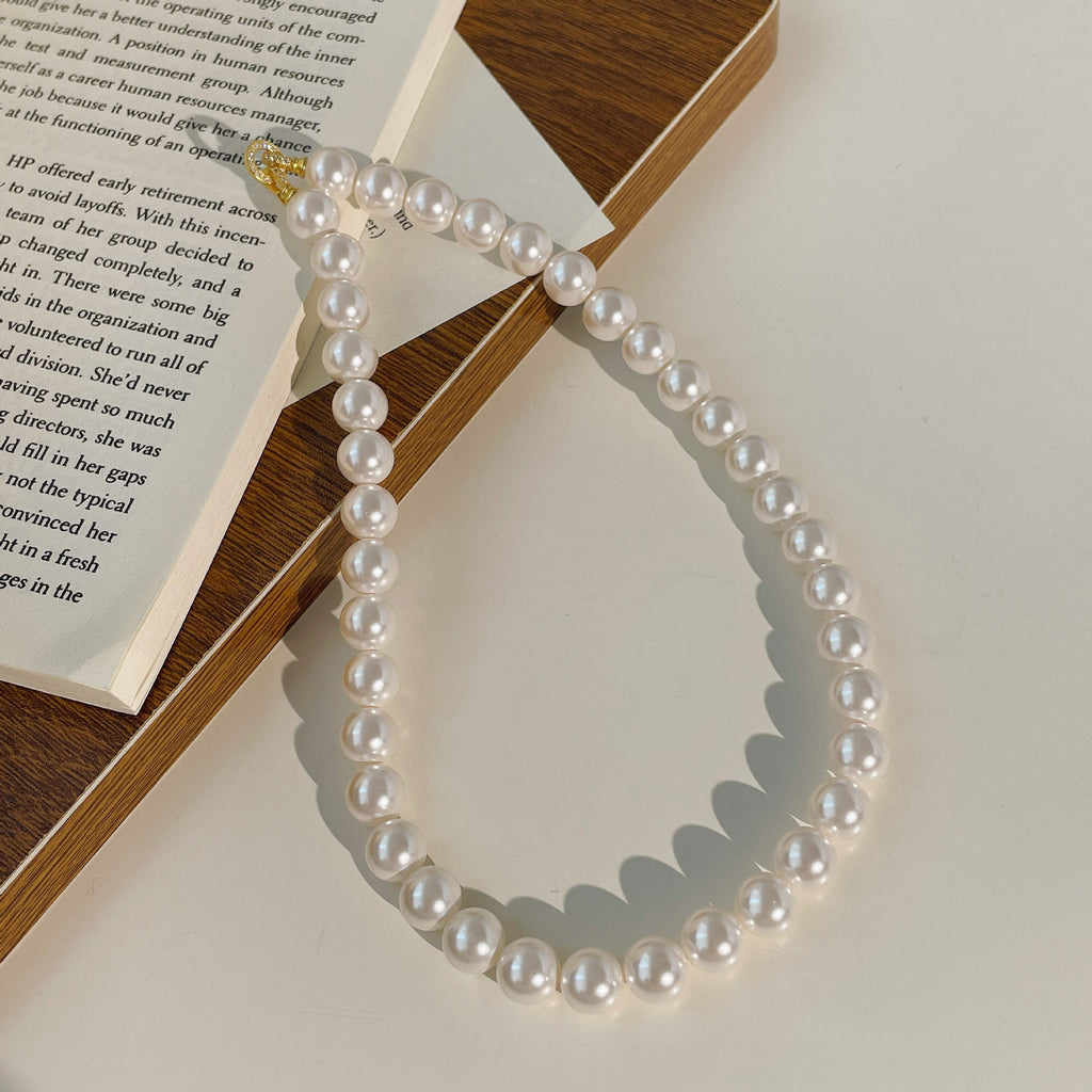 925 Sterling Silver Horseshoe Buckle Circle Imitation Pearl Necklace