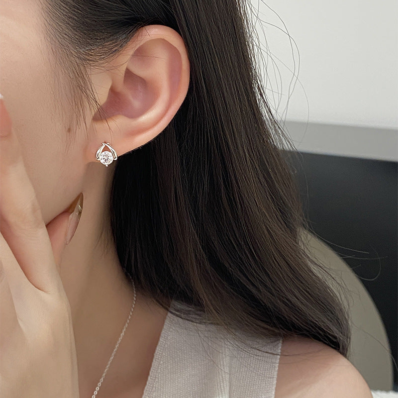 Exquisite and delicate diamond set of 999 sterling silver