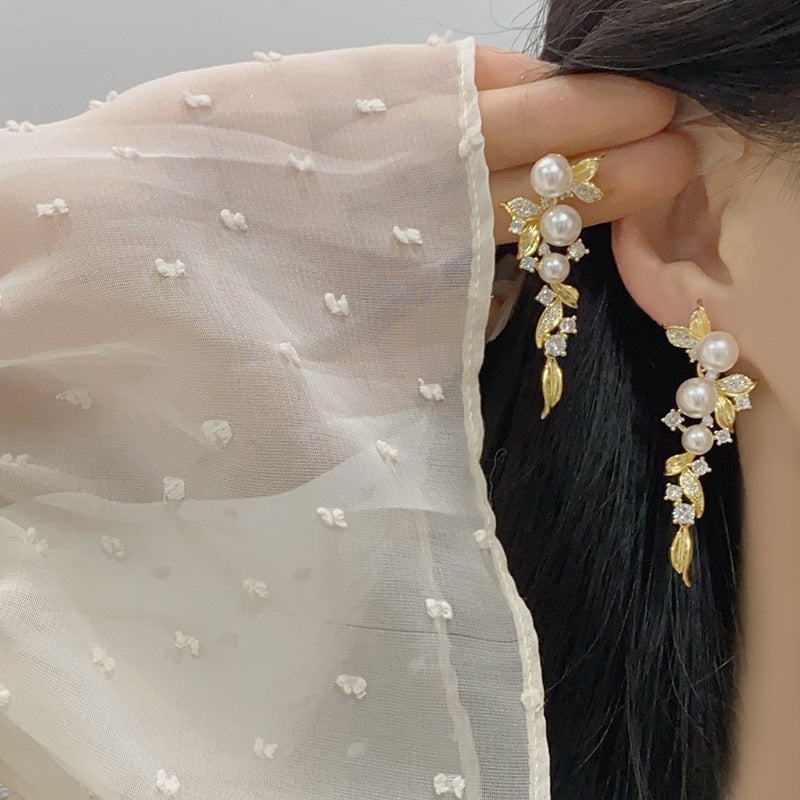 Golden Leaf Zircon Pearl Copper Alloy Set