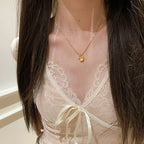 Little Bean Rose Brushed Sugar Cube Copper Alloy Necklace