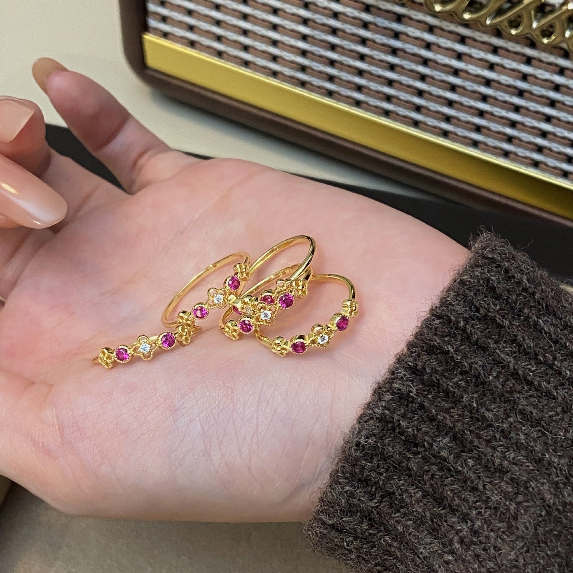 925 Sterling Silver Vintage-Style Four-Leaf Clover Zirconia Ring