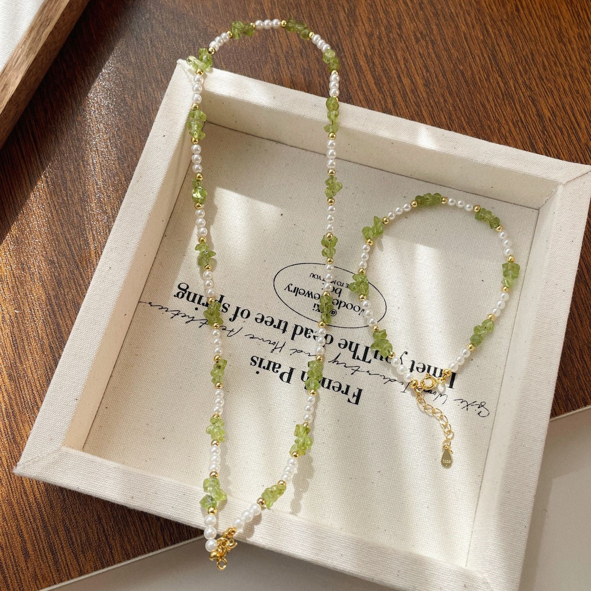 925 Sterling Silver Imitation Pearl Forest Style Irregular Crystal Pebble Set