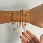 High-quality stainless steel zircon bracelet that won't fade.