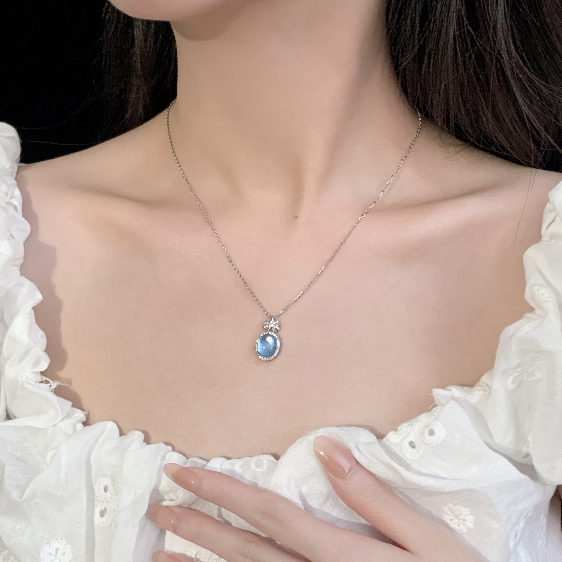 925 Sterling Silver Princess Aquamarine Bow Necklace