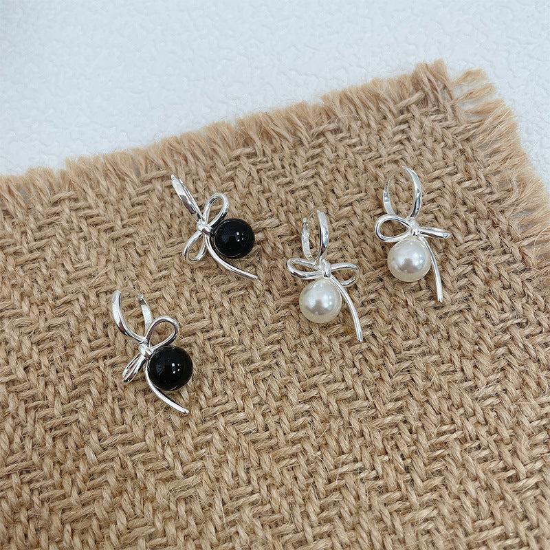 925 Sterling Silver Simple Imitation Pearl Bow Black Agate Earrings