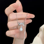 925 Sterling Silver Super Sparkling Teardrop Bow Necklace