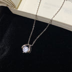 Exquisite and delicate diamond set of 999 sterling silver