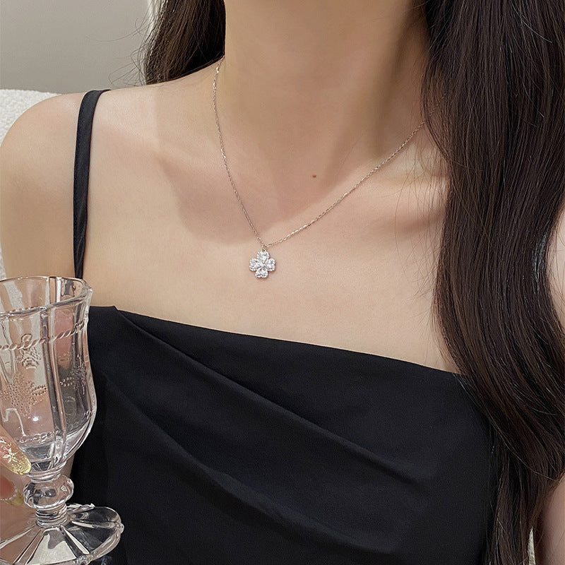 925 Sterling Silver Four-Leaf Clover Heart Zirconia Necklace