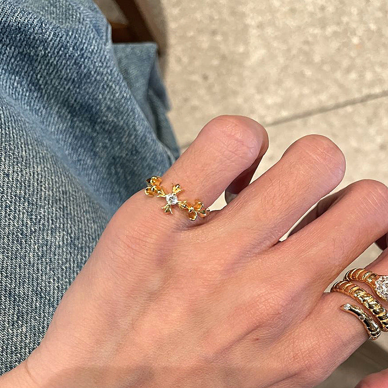 Cross-shaped moissanite copper alloy ring