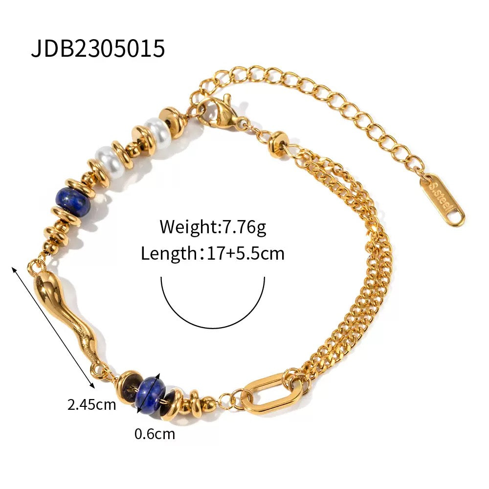 Stainless steel pearl bracelet, high-end look, colorfast and easy to wear.