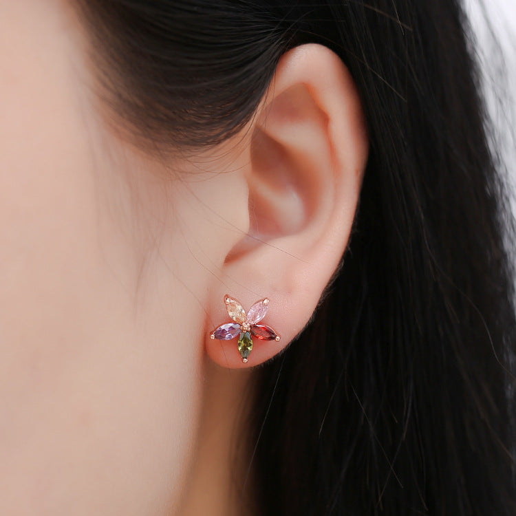 Stylish and cute crystal earrings with sparkling stars