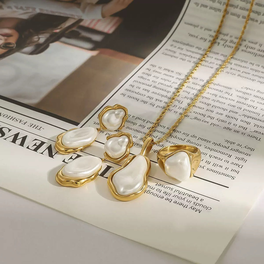 Stainless steel pearl light luxury high-end clavicle chain ring earrings