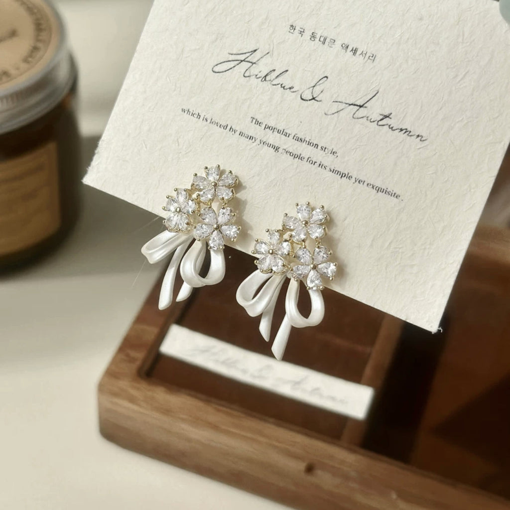 Hand-held bouquet ribbon bow zircon copper alloy earrings