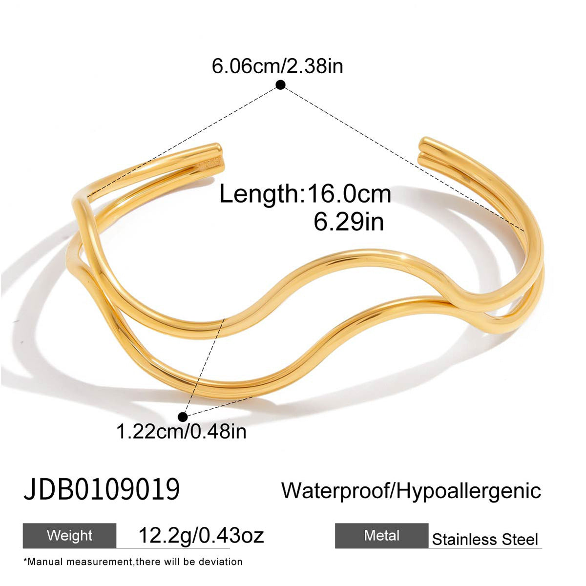 Gold-plated, luxurious stainless steel 18k gold bracelet that won't fade.