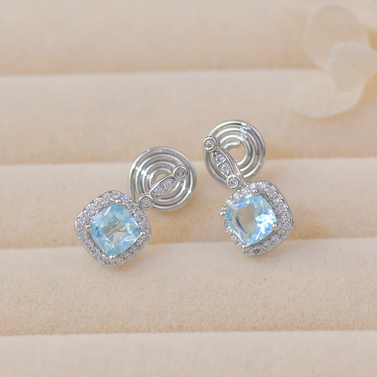 Mint Mambo Luxury French Necklace Set - Lake Blue Copper Alloy