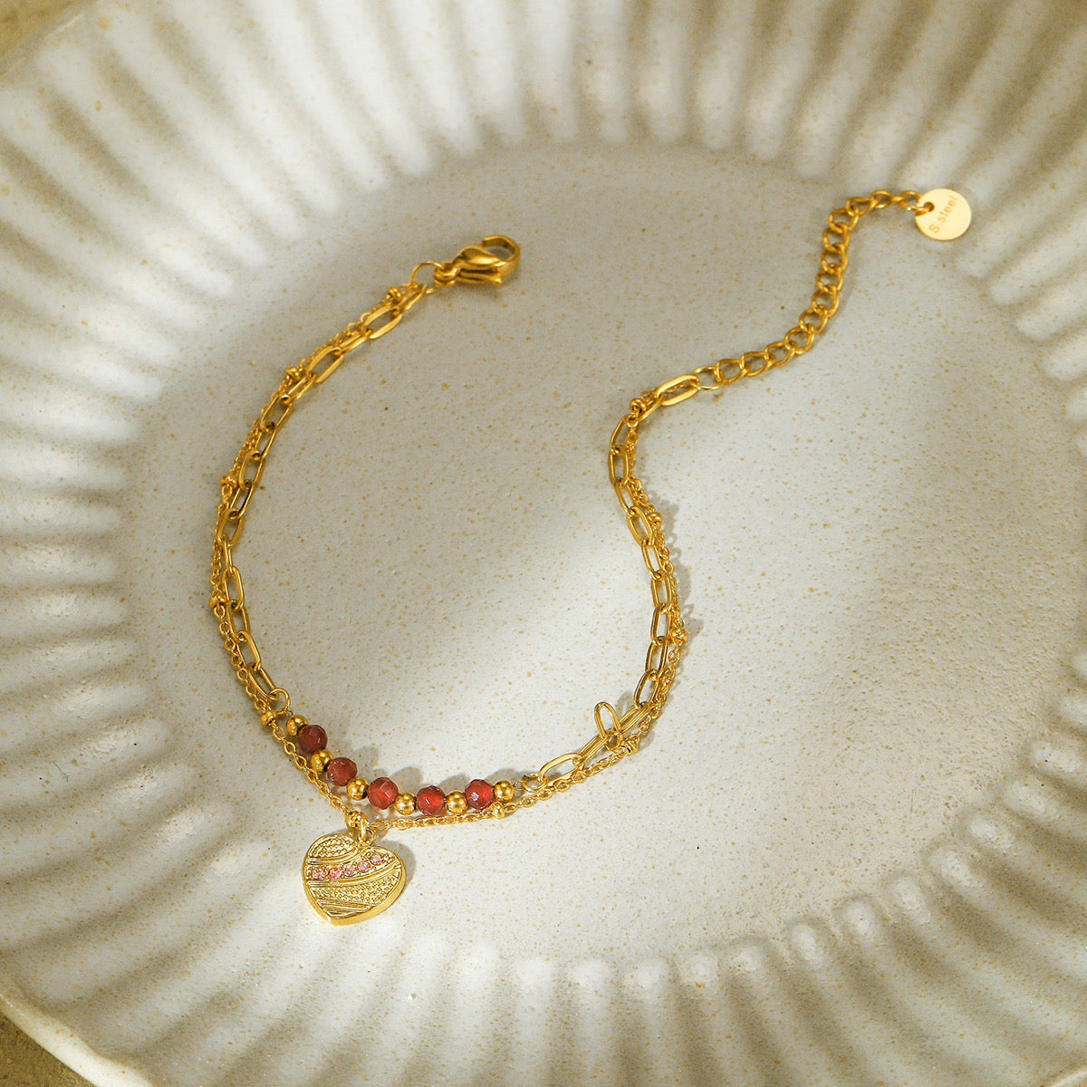 Red natural stone heart-shaped stainless steel bracelet