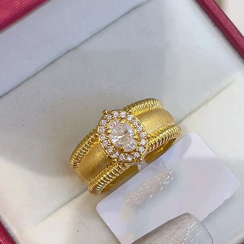 Sparkling diamond wide beaded brushed pigeon egg copper alloy ring