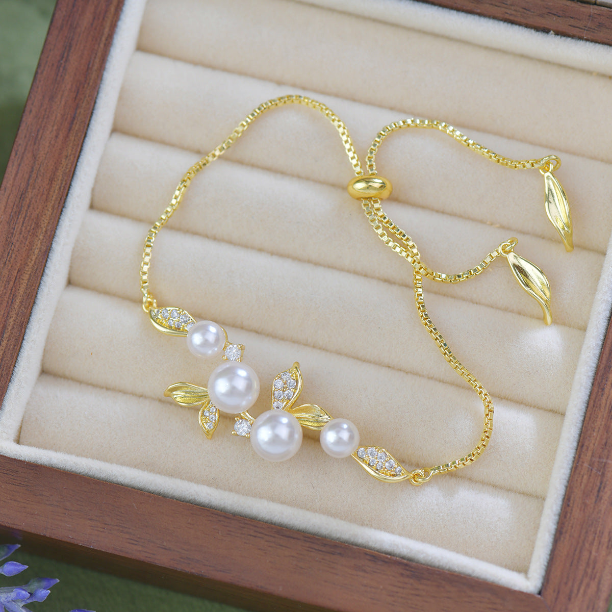 Golden Leaf Zircon Pearl Copper Alloy Set