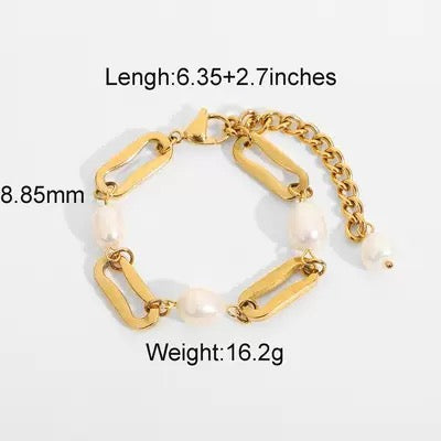 Stainless steel pearl bracelet, high-end look, colorfast and easy to wear.