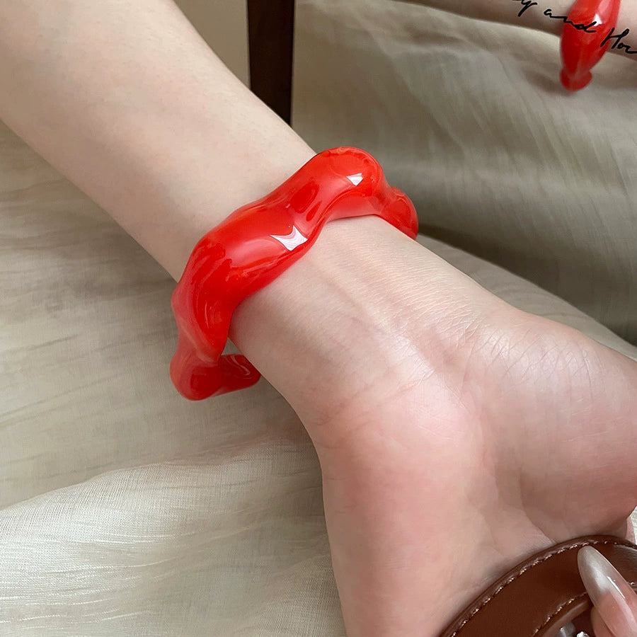 Acrylic irregular flower-shaped geometric open bracelet