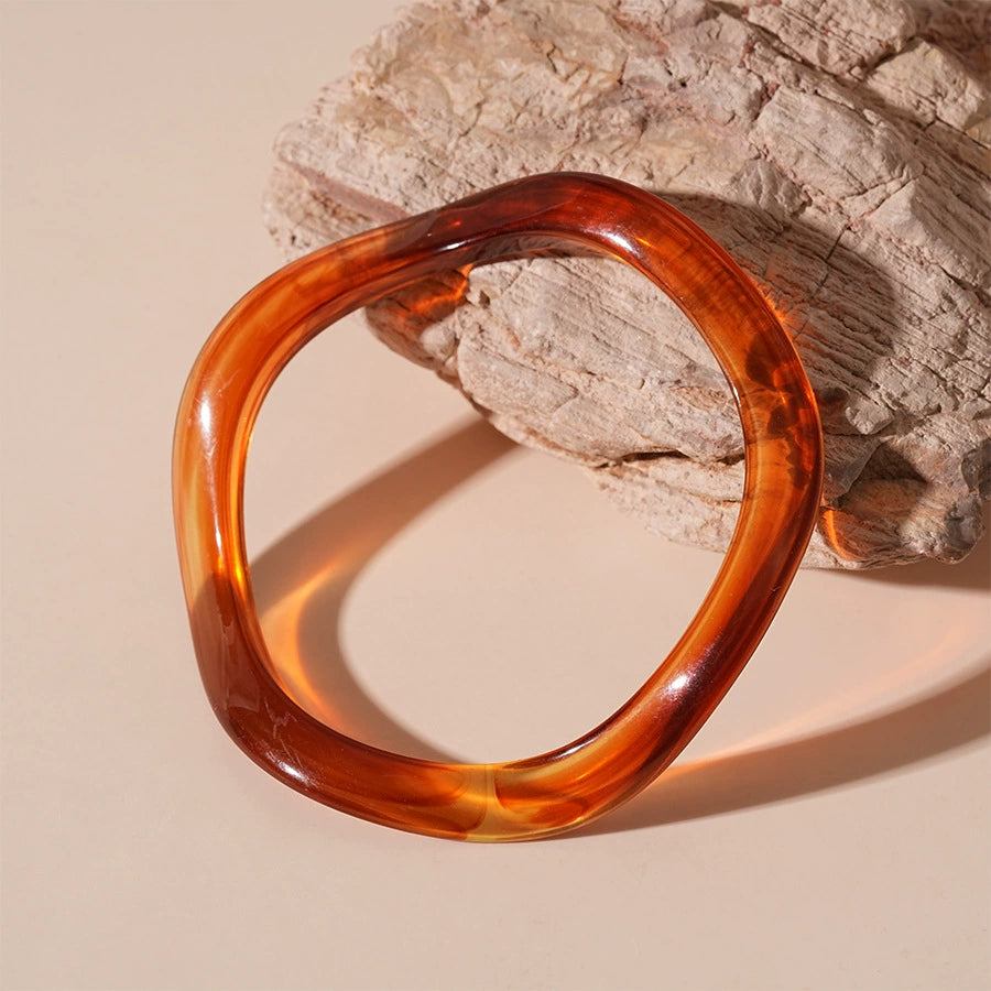 Acrylic irregular geometric plain circle bracelet