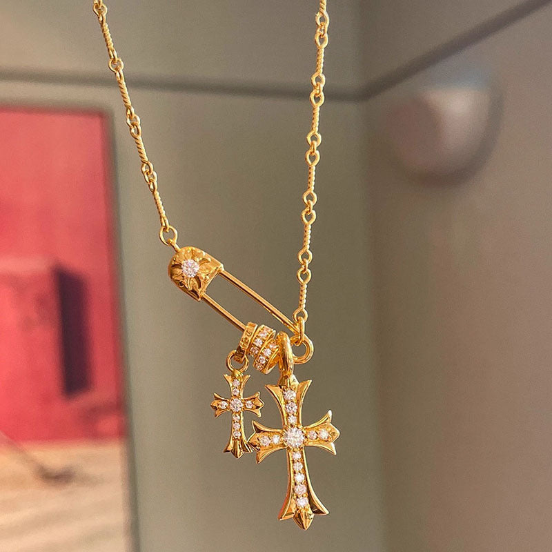 Brooch-set cross pendant copper alloy necklace