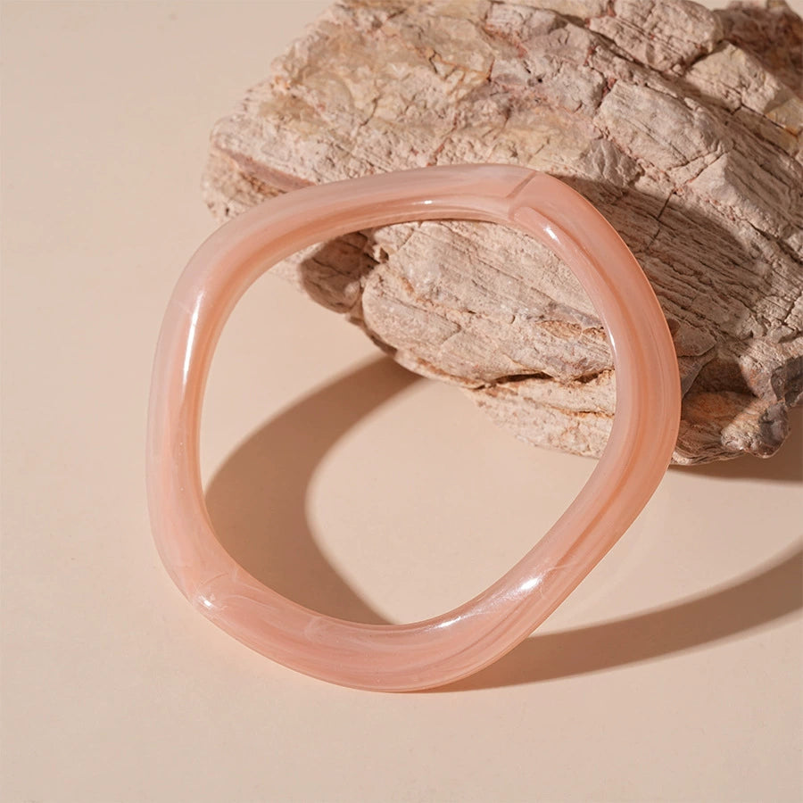 Acrylic Irregular Geometric Plain Circle Bracelet