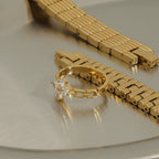 Stainless steel zircon four-leaf clover ring