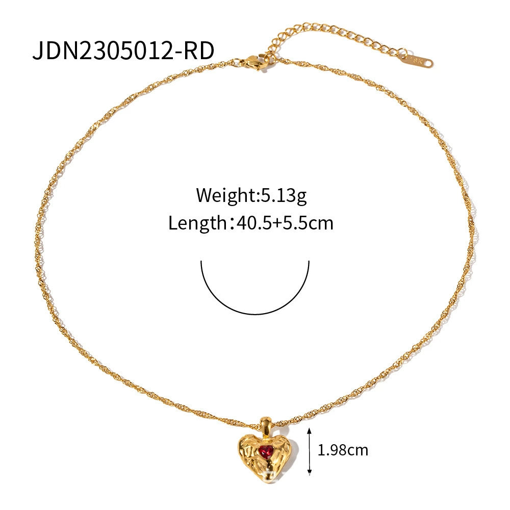 High-end stainless steel heart necklace