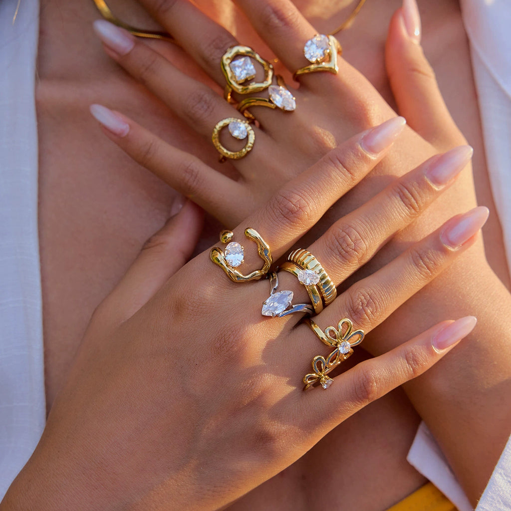 Zircon stainless steel non-fading ring