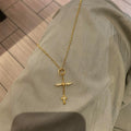 Fine Sparkling Cross Pendant Copper Alloy Necklace