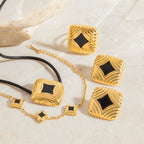 Oil-resistant and colorfast stainless steel jewelry set