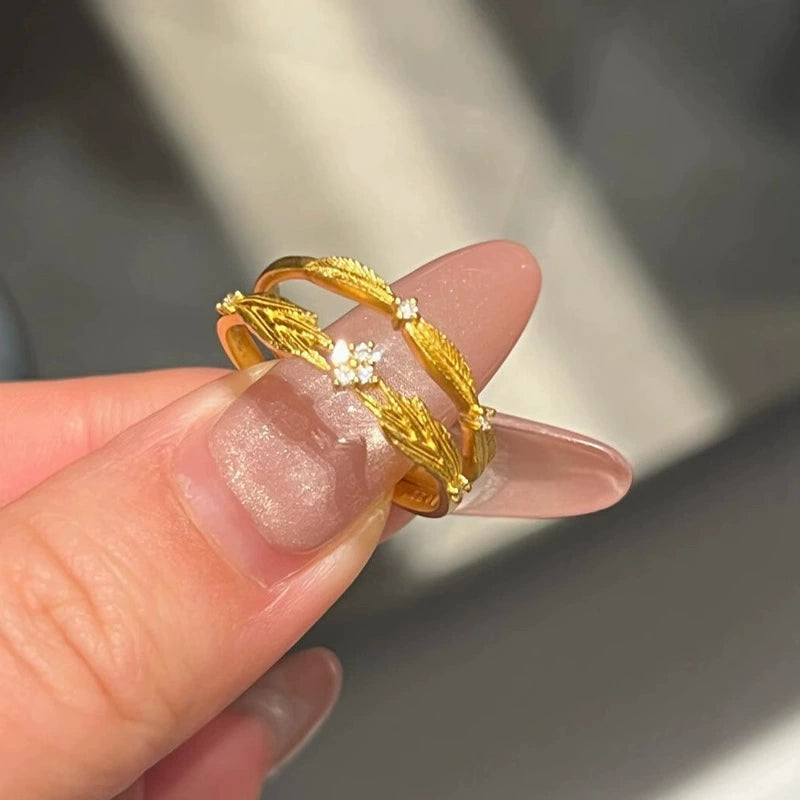 Angel Wings Four-Leaf Clover Diamond Brass Alloy Ring