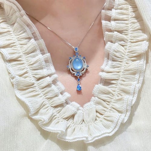 925 Silver Ocean Heart Full Diamond Oval Natural Aquamarine Pendant