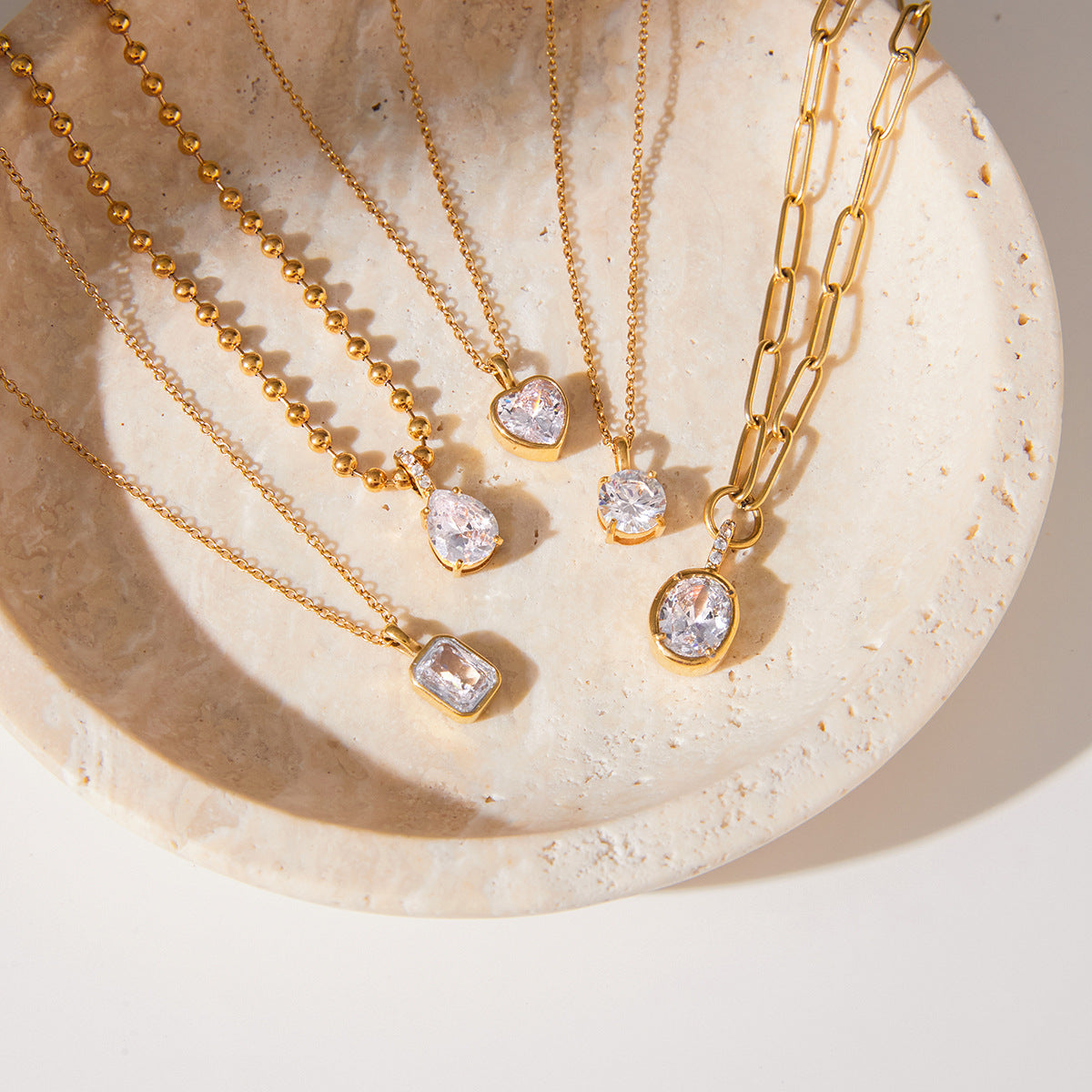 18k stainless steel zircon necklace that won't fade