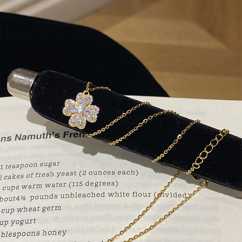 925 Sterling Silver Four-Leaf Clover Heart Zirconia Necklace